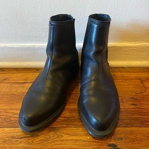 Dr. Martens Chelsea Boot